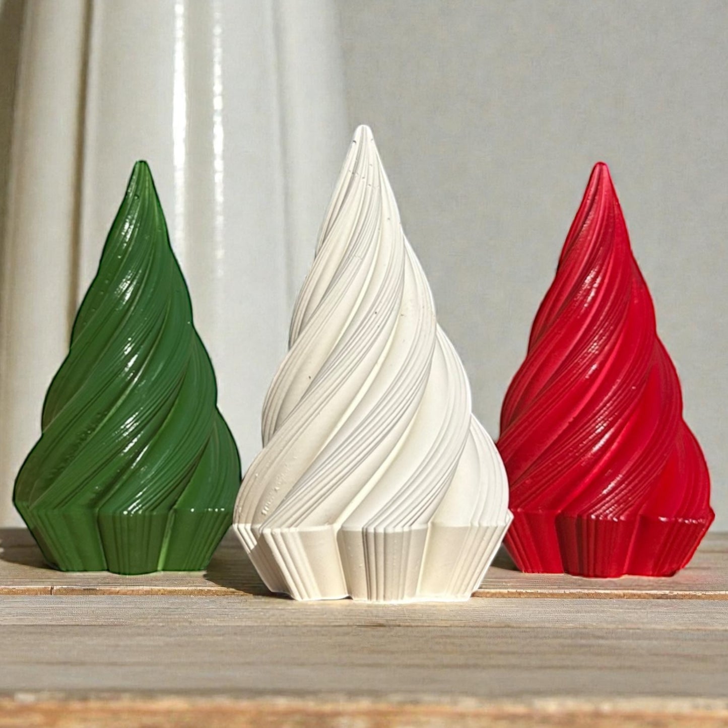 Beton Spiral Yılbaşı Ağacı